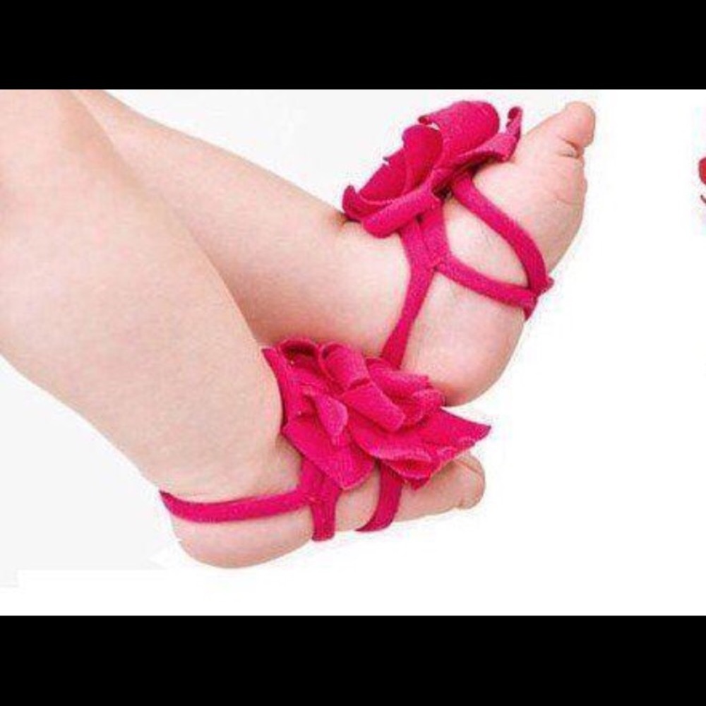 Baby footsies